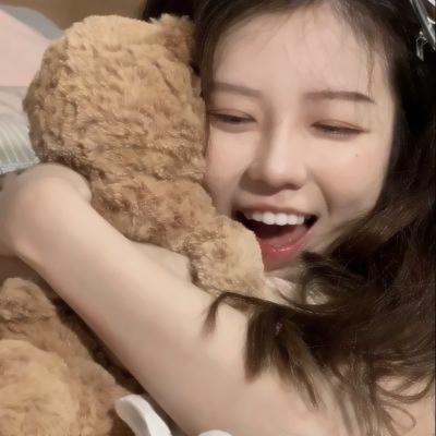 吸血鬼女王封面